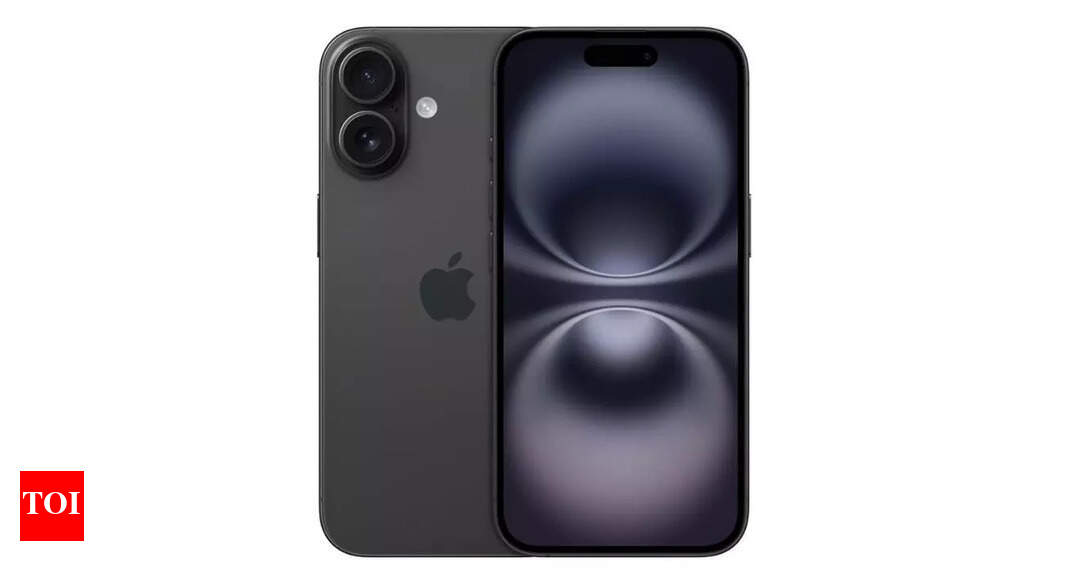 From no. 7 to no. 3: iPhones boost India’s exports; top industries displaced