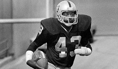 Image - X  Cause of death, CTE battle, and heartbreaking family story