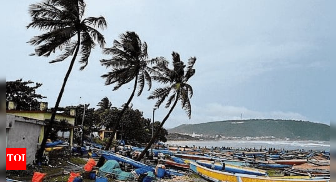 Cyclone Montha set to hit Andhra Pradesh coast near Kakinada tonight; Odisha, Tamil Nadu brace for heavy rain