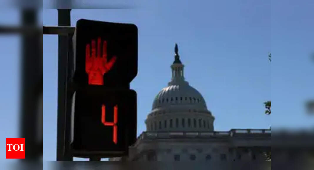 ‘No idea how long people can hold out’: US shutdown continues; federal workers feel brunt