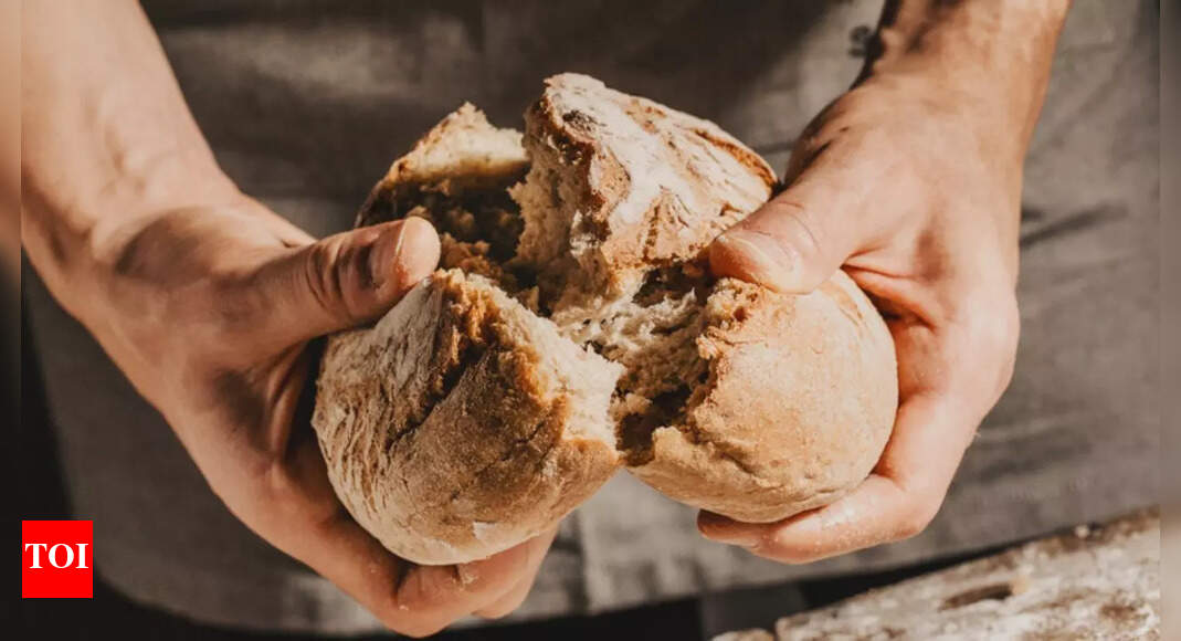 1,300-year-old bread with Jesus’ images? Here’s how to make bread that lasts for days
