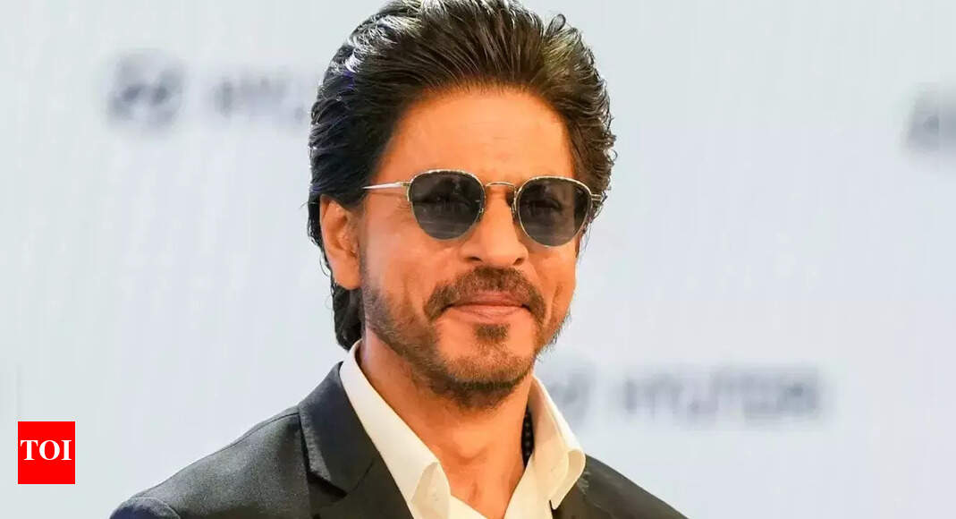 I was ill mannered: SRK on dropping out of Jamia Millia university I was ill mannered: SRK on dropping out of Jamia Millia university