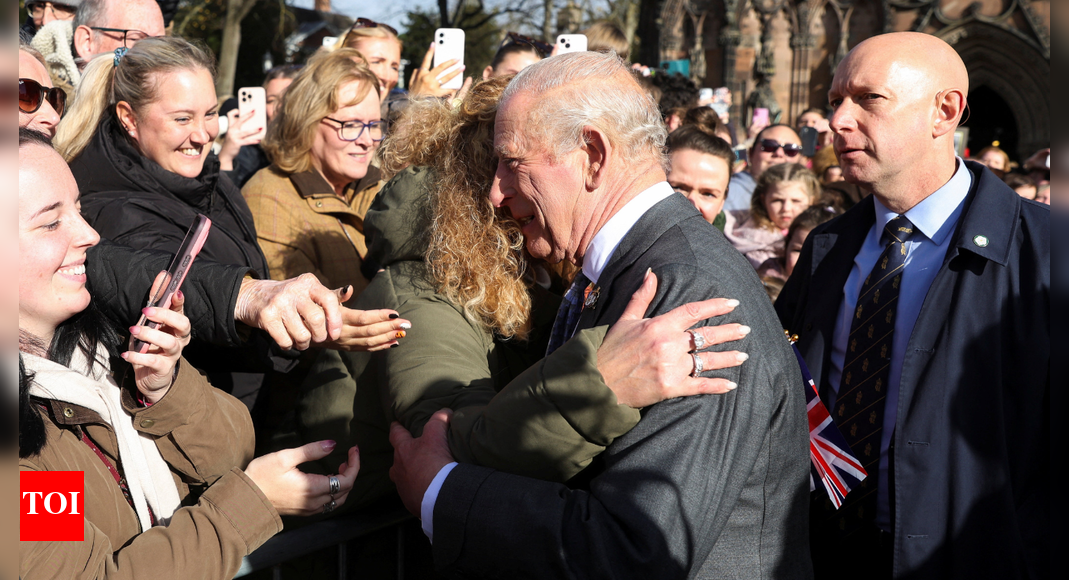 <div>'How long have you known about Andrew and Epstein?': King Charles heckled outside Lichfield Cathedral — Watch</div> <div>'How long have you known about Andrew and Epstein?': King Charles heckled outside Lichfield Cathedral — Watch</div>