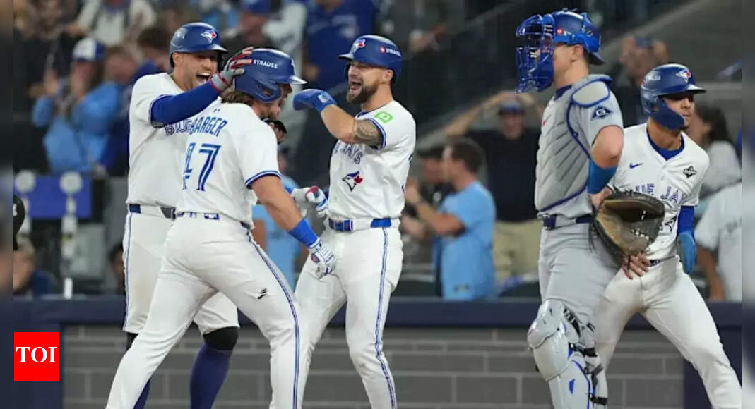Did Dodgers-Blue Jays showdown set record for longest game in World Series history?