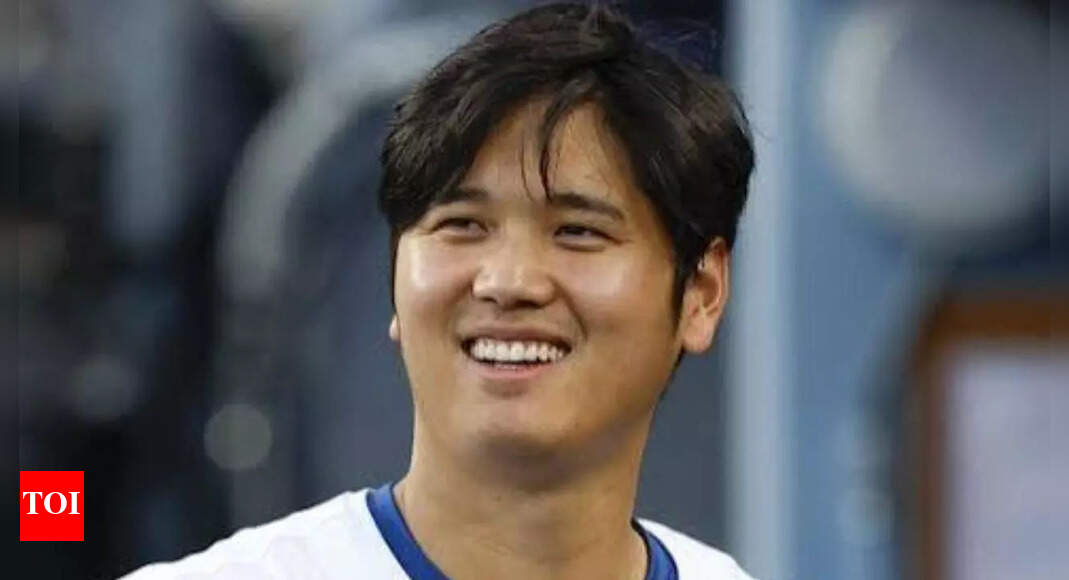 Shohei Ohtani proves he’s the greatest player alive with historic nine-time base streak in World Series Game 3