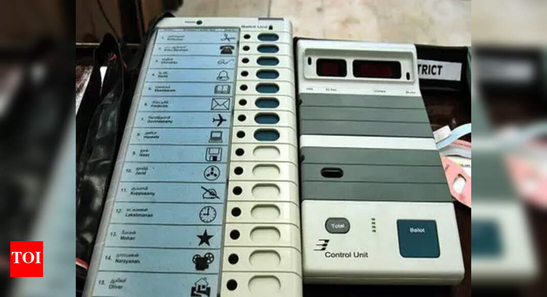 Door-to-door BLO visits from Nov 4-Dec 4