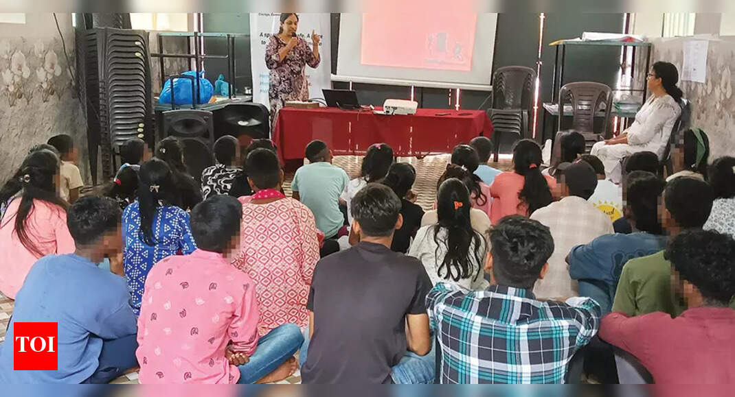 At a farm in Quepem, youth and kids with HIV learn to cope with life’s challenges