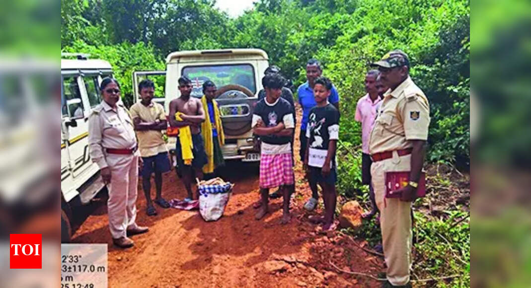 10 held for poaching, selling wild boar meat
