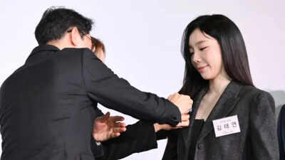 Girls’ Generation’s Taeyeon Girls' Generation's Taeyeon to receive rare Prime Minister's Commendation; fuels speculation about the behind-the-scenes story