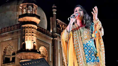 Ghazals at Safdarjung Tomb Ghazals echo through Safdarjung’s Tomb