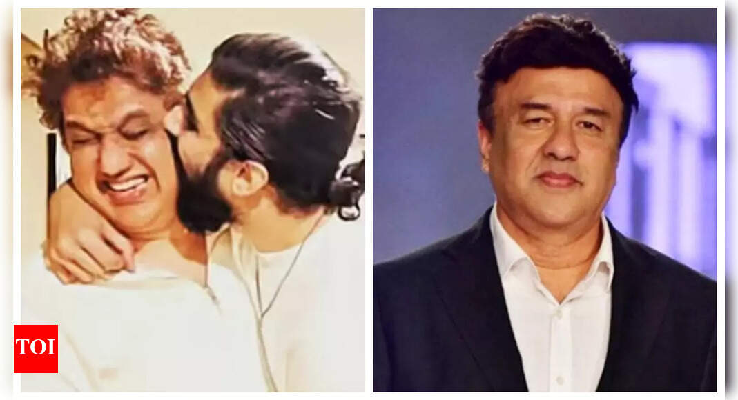 <div>Daboo on family feud, Anu's reaction to Amaal joining Bigg Boss</div> <div>Daboo on family feud, Anu's reaction to Amaal joining Bigg Boss</div>