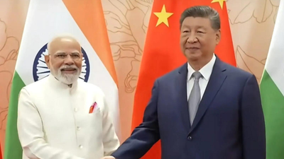 Prime Minister Narendra Modi with Chinese President Xi Jinping during a meeting, in Tianjin, China. (File photo) 'Active communication': India-China hold border talks; agree to maintain contact