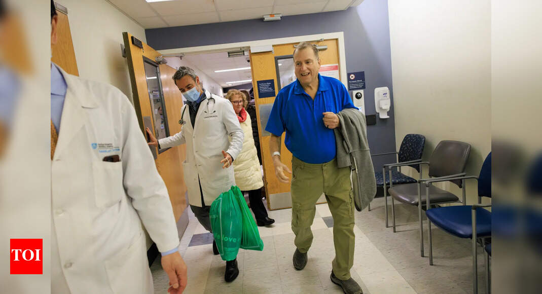 Patient lives with pig kidney for a record-setting 271 days Patient lives with pig kidney for a record-setting 271 days