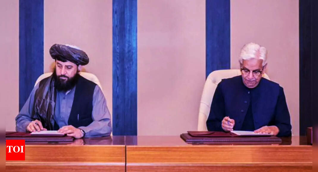 Pakistan and Afghanistan talks stuck after border violence