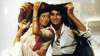 When Amitabh Bachchan said Smita Patil was uncomfortable doing the 'Aaj Rapat' song in 'Namak Halal': 'It didn't reflect...'