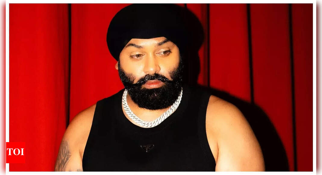 <div>Bishnoi gang claims responsibility for attack on Channi Nattan's house</div> <div>Bishnoi gang claims responsibility for attack on Channi Nattan's house</div>