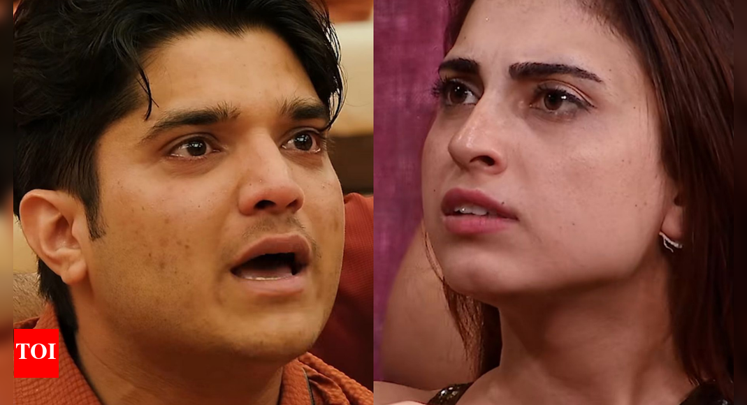 Bigg Boss 19: Mridul Tiwari mocks Farrhana Bhatt, saying, “Tumhari saal ki income se zyada paisa mujhe yahan baithne ka mila hai