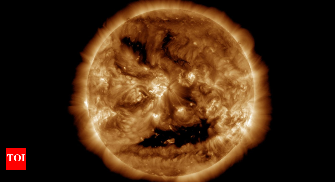 Photo: NASA spots spooky jack-o'-lantern face glowing on the sun: What exactly is it!