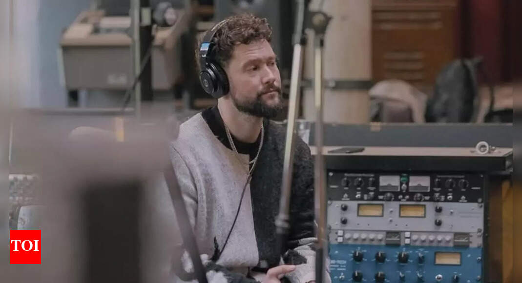 Calum Scott to return to India with 'The Avenoir Tour’