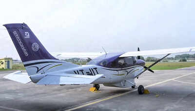 **EDS: SCREENSHOT VIA PTI VIDEOS** Kanpur: The aircraft to be used for the first cloud-seeding trial in the national capital takes off from Kanpur. (PTI Photo)(PTI10_28_2025_000277B) Delhi tries to make it rain: The good, the bad, and what if it really pours