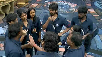 Sabari, FJ, Kani, and Praveen Raj corner Diwakar in a heated confrontation
