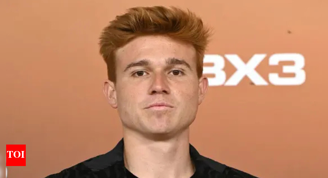 Who is sending death threats and demanding jail time for TikTok star Kaz Sawyer after his Singapore pool video?