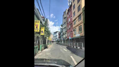 A deserted Aizawl road MNF calls off 10-hr strike, cites strong public support