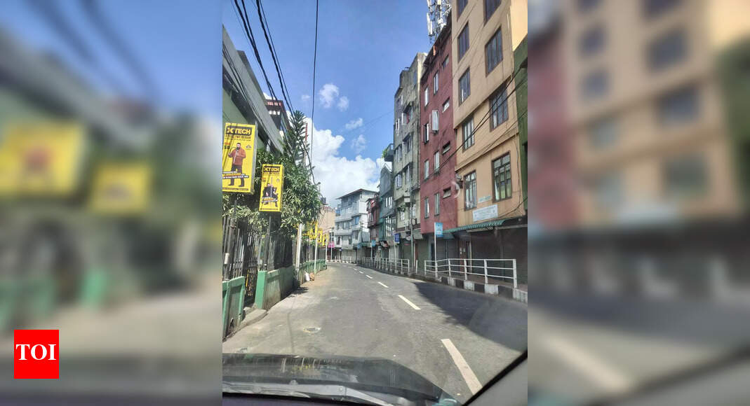 MNF calls off 10-hr strike, cites strong public support