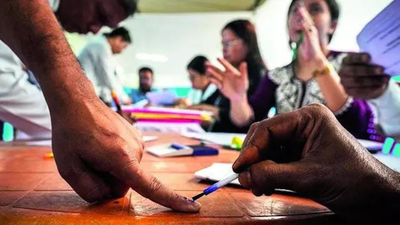 For Maharashtra civic polls, SEC seeks EC nod for 'supplementary' voters list