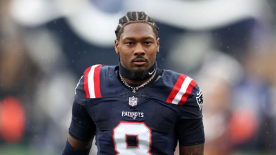 (Image via Adam Glanzman/Getty Images) Who is K’yanna Barber? Stefon Diggs’ alleged baby mama who also inspired Drake’s “In My Feelings”