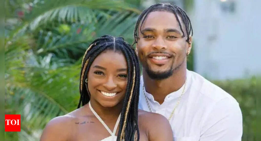 Simone Biles breaks down recalling how one silent look from Jonathan Owens changed everything in Paris Olympics