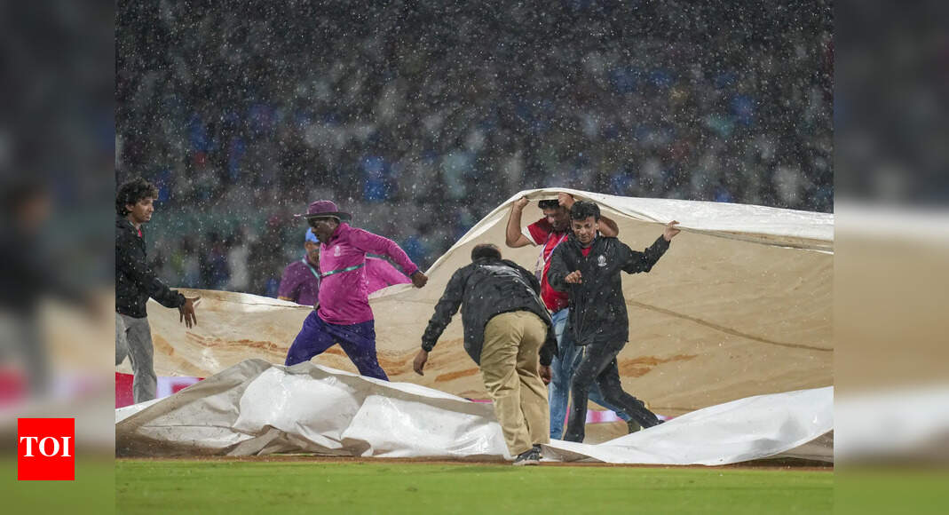 Women’s World Cup semi-final: Yellow Watch in Mumbai! Will rain play spoilsport as India look to break Australia’s dominance?