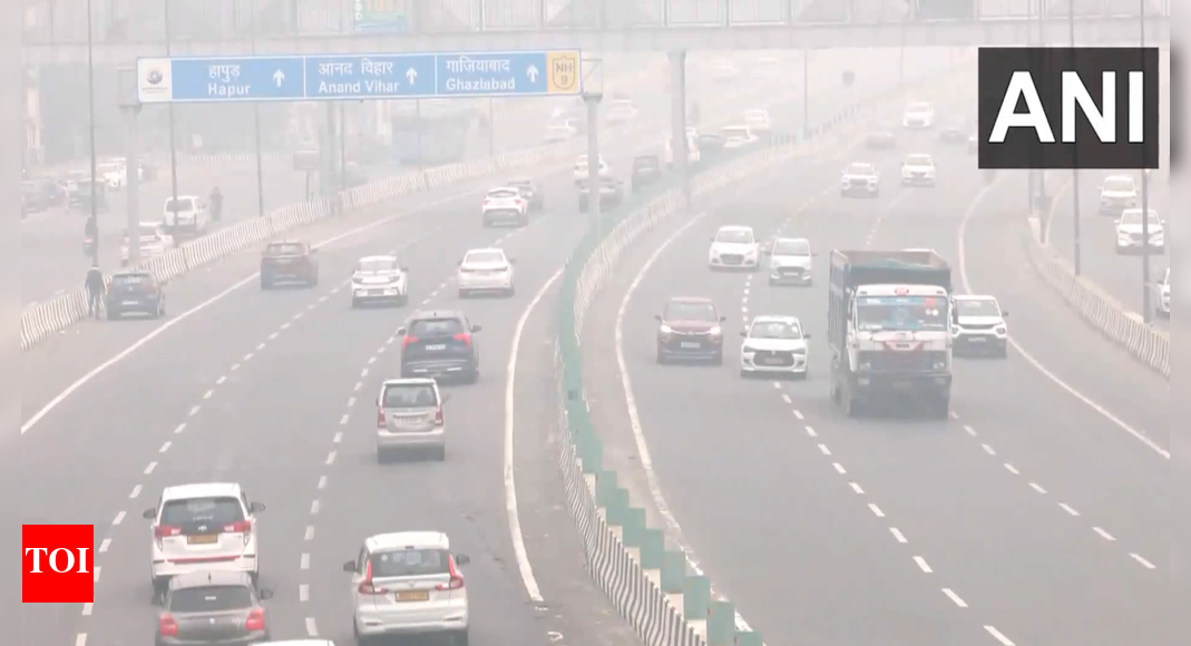 Delhi’s air turns ‘very poor’ as haze and fog blanket city; AQI hits ‘severe’ levels in several areas