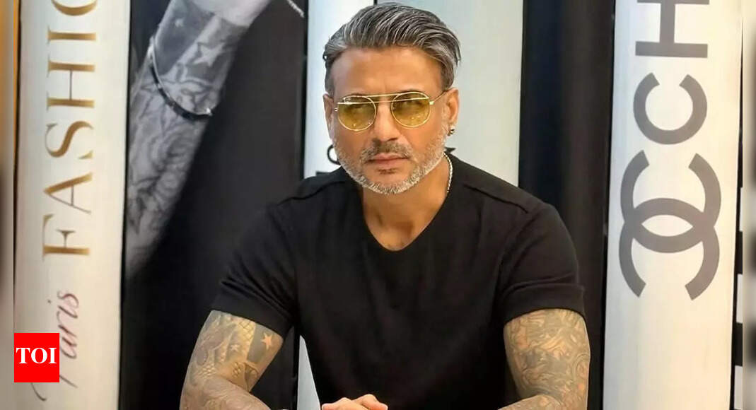 ‘Why does entourage double its fees if their star delivers Rs 500 crore hit?’: Celebrity hairstylist Aalim Hakim slams high costs of actors’ hair and make-up team