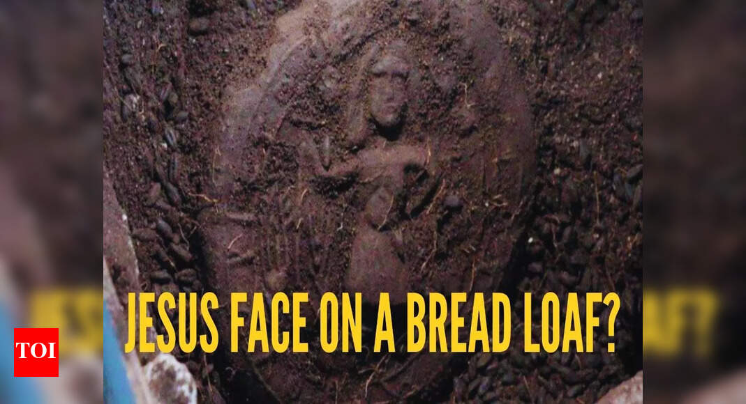 See photos: Archaeologists unearth 1,200-year-old bread with the face of Jesus Christ