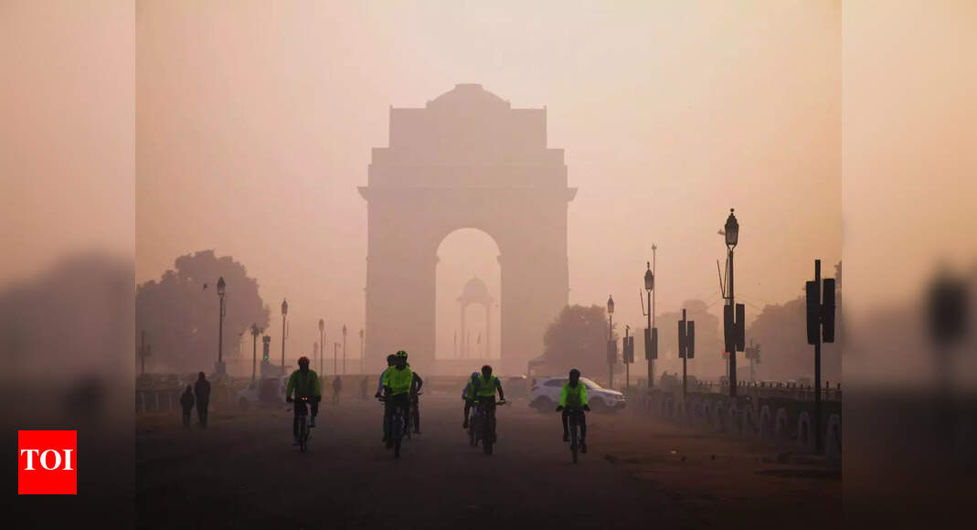 Delhi–NCR chokes again: AQI crosses 400 in several areas