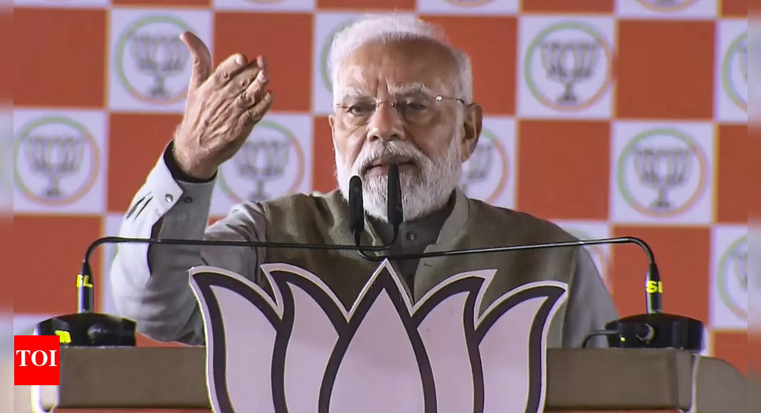 ‘एक रेट लिस्ट’: महागठबंधन के बिहार घोषणापत्र पर पीएम मोदी; ‘जबरन वसूली, भ्रष्टाचार’ से प्रेरित एजेंडा का दावा | भारत समाचार