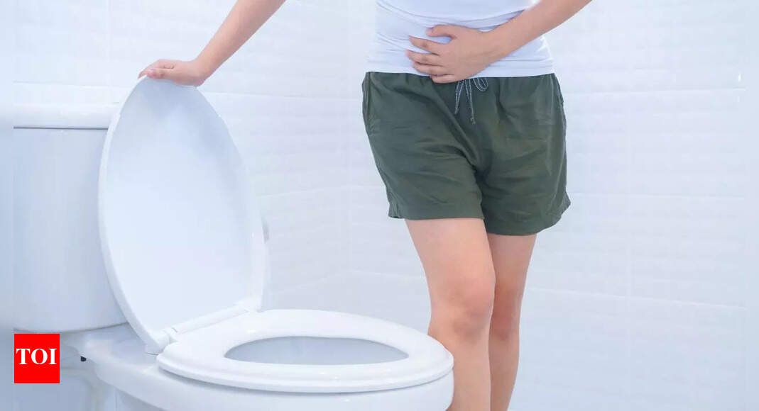 If your urine looks foamy, don’t ignore it! This could be your body’s first waning sign for kidney damage