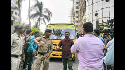 ‘Let kids recover indoors & begin counselling after traumatic events’