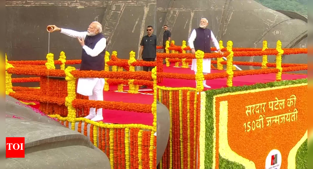 Rashtriya Ekta Diwas: PM Modi pays tribute to Sardar Vallabhbhai Patel — Watch video