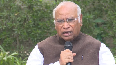 Kharge asked if RSS should be banned; what the Congress chief said