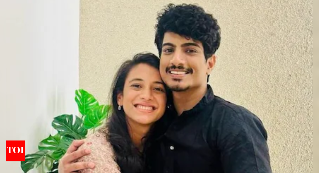 Smriti Mandhana celebrates India’s win against Australia in World Cup semi-finals; husband-to-be Palash Muchhal REACTS: 'This part of my life is called happiness'
