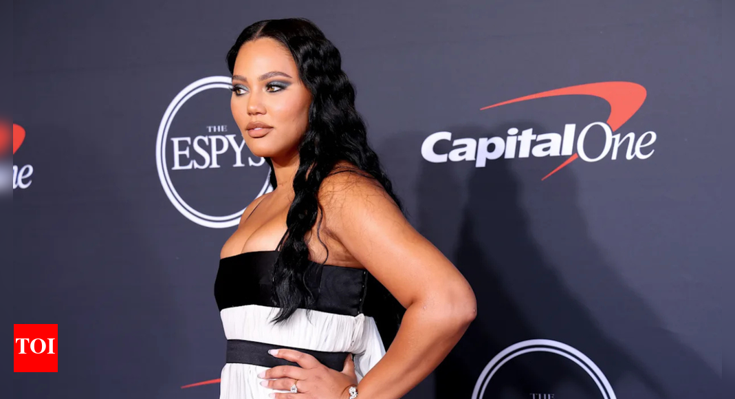 'Boots on the ground': Ayesha Curry reacts as Hurricane Melissa devastates Jamaica