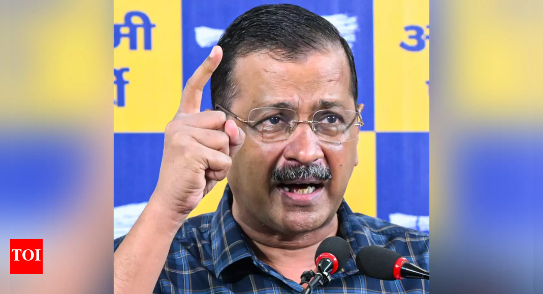 If police is removed for one day, farmers will thrash BJP leaders in Gujarat, says Kejriwal