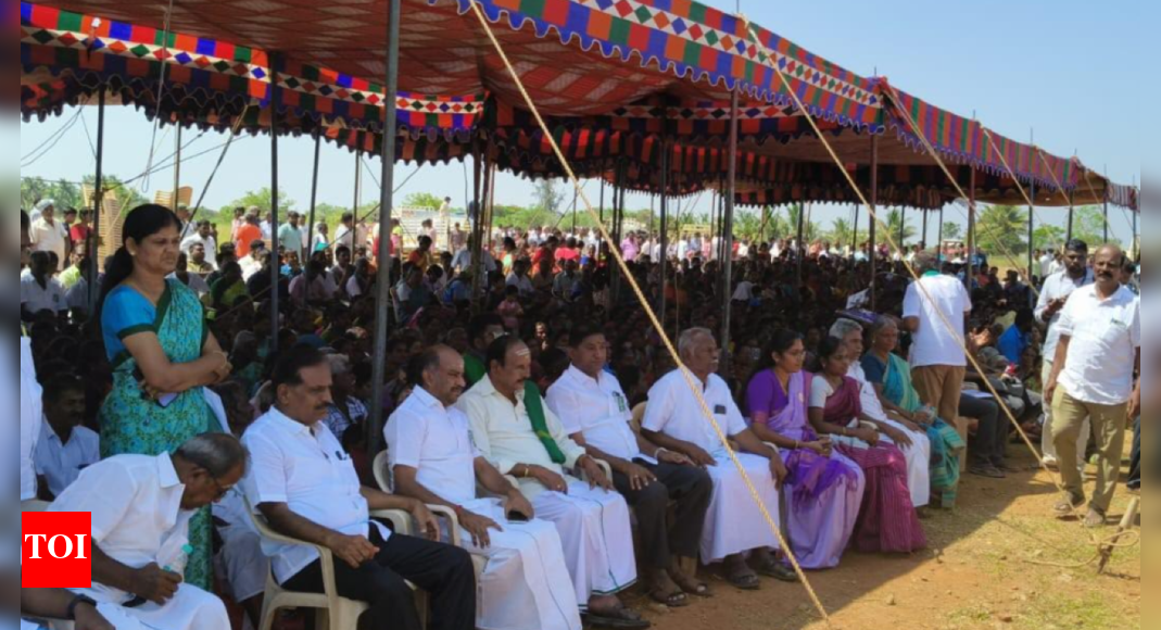 Farmers protest Tirupur corporation’s move to set up temporary dump yard in Iduvai village