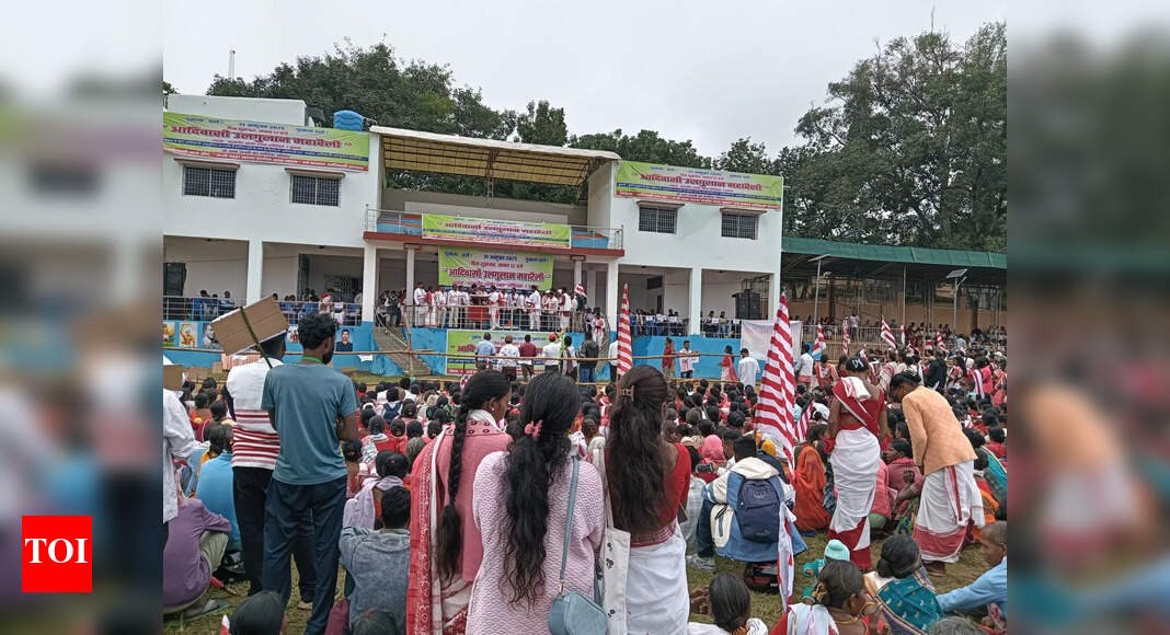 Tribals in Gumla protest against Kurmi community’s attempt to get ST status