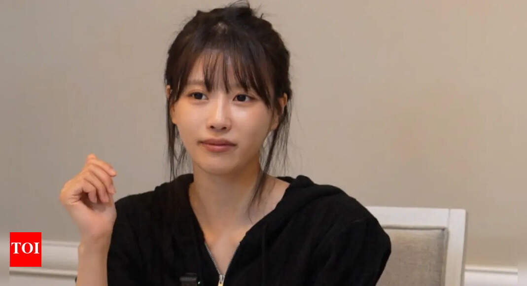 Lovelyz star Mijoo shares honest thoughts on love and relationships