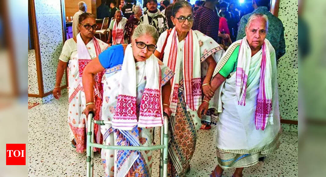 Fans queue up from 3 am as Zubeen's last film opens to packed houses with 4.25 am show