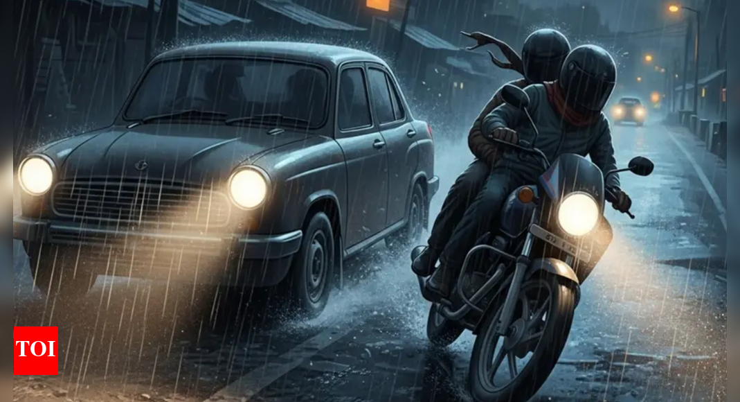 Delhi shocker: 2 youths chase, attack woman journalist's car from Noida to Ashram; smash windows, held