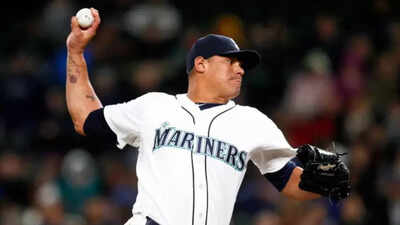 Yoervis Medina's cause of death: Ex-Seattle Mariners pitcher passes away at 37 in Venezuela